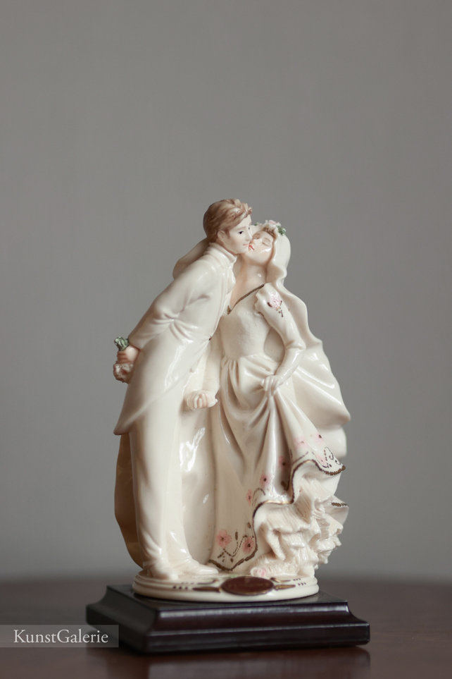 Свадебный поцелуй, Giuseppe Armani, статуэтка