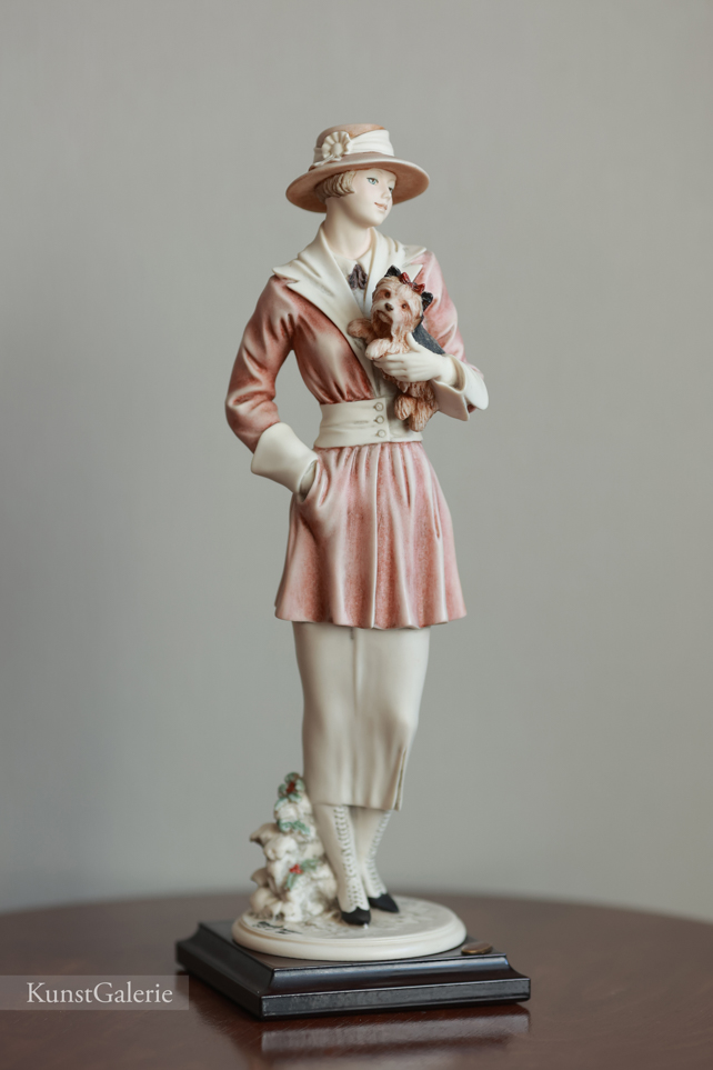 Девушка с йорком, Giuseppe Armani, Florence, статуэтка