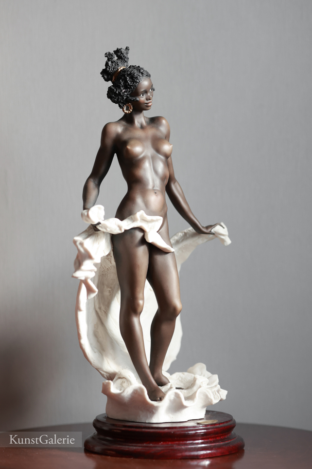 Ebony, Giuseppe Armani, Florence, купить