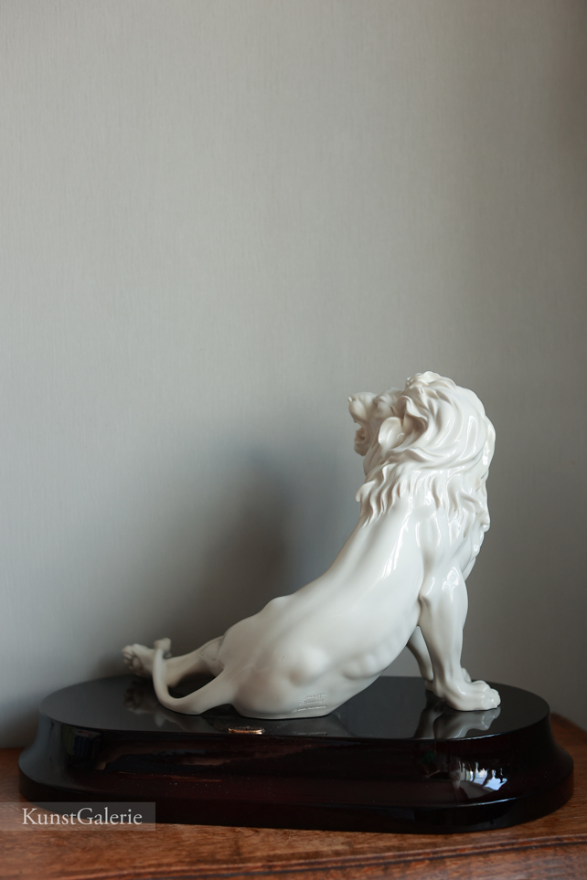 Львиный рев, Giuseppe Armani, статуэтка