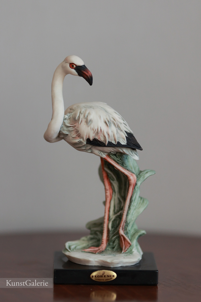 Фламинго, Джузеппе Армани, статуэтка