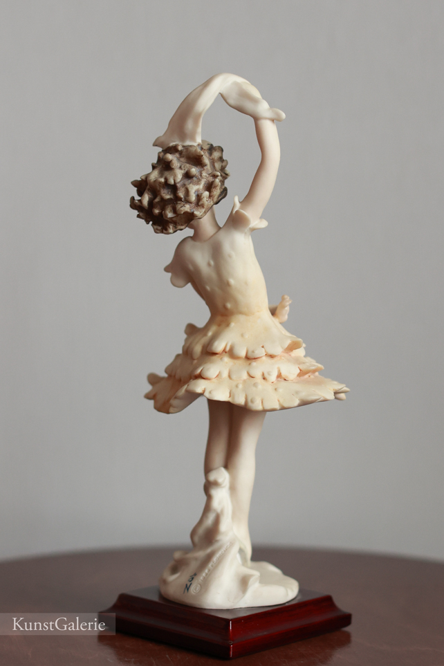 Юная балерина, Джузеппе Армани, Флоренс, статуэтка
