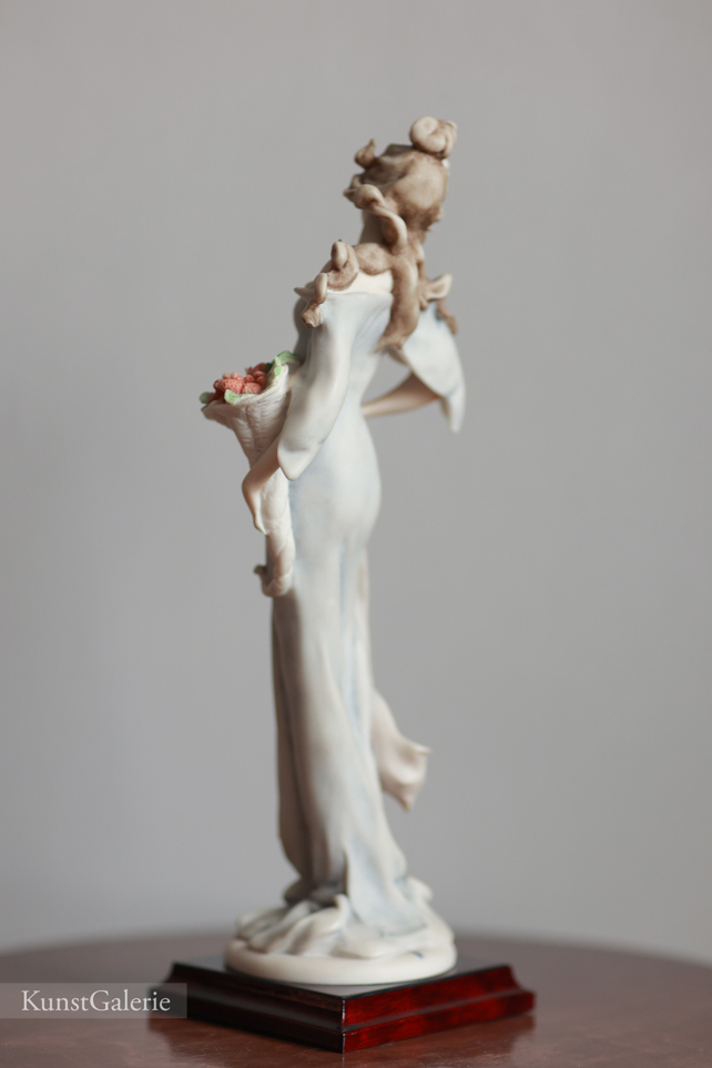 Богиня с рогом изобилия, Джузеппе Армани, Флоренс, статуэтка