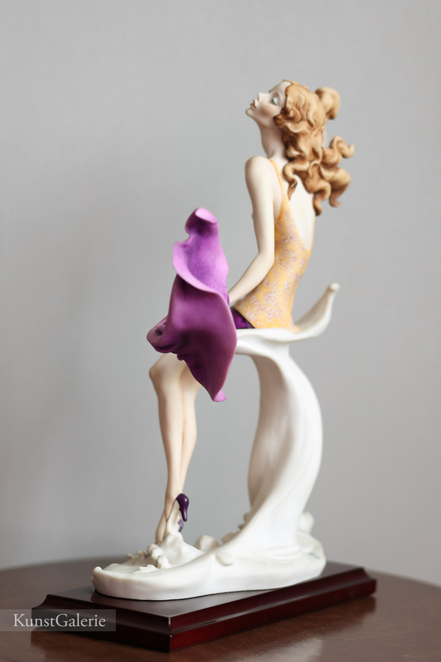 Леди на побережье, Giuseppe Armani, Florence, статуэтка