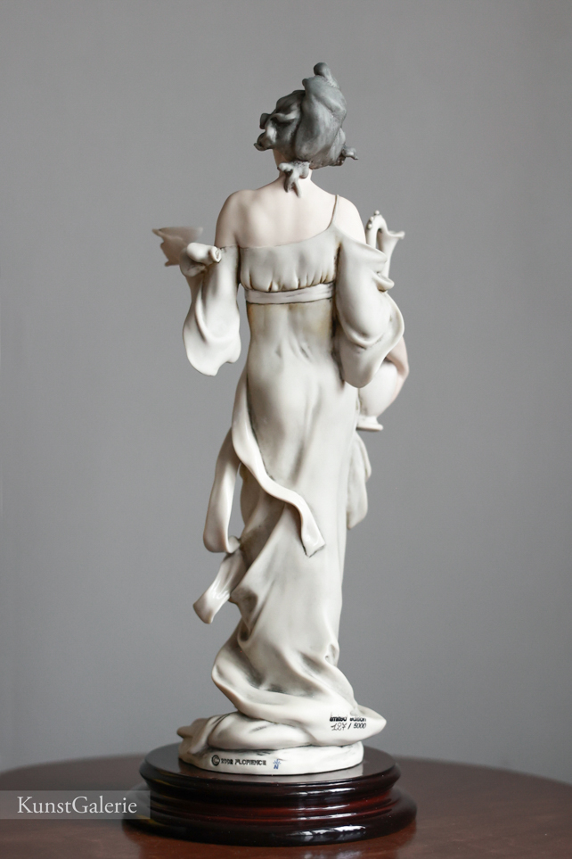 Весенняя нежность, Giuseppe Armani, Florence, статуэтка