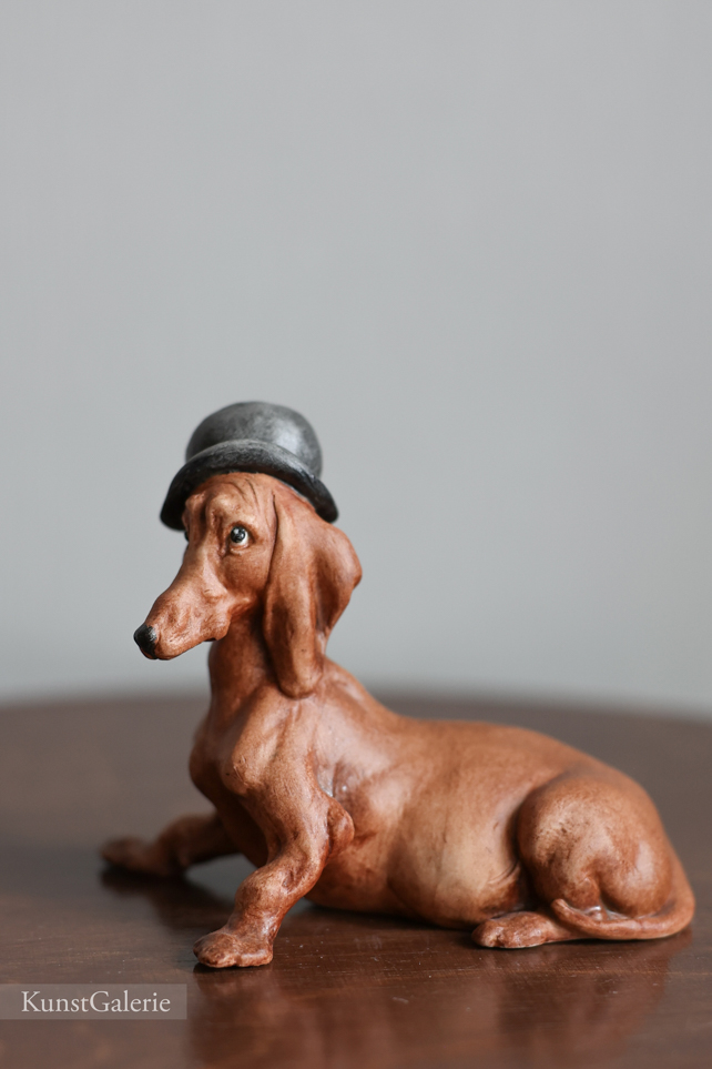 Такса в котелке, Giuseppe Cappe, Capodimonte, статуэтка