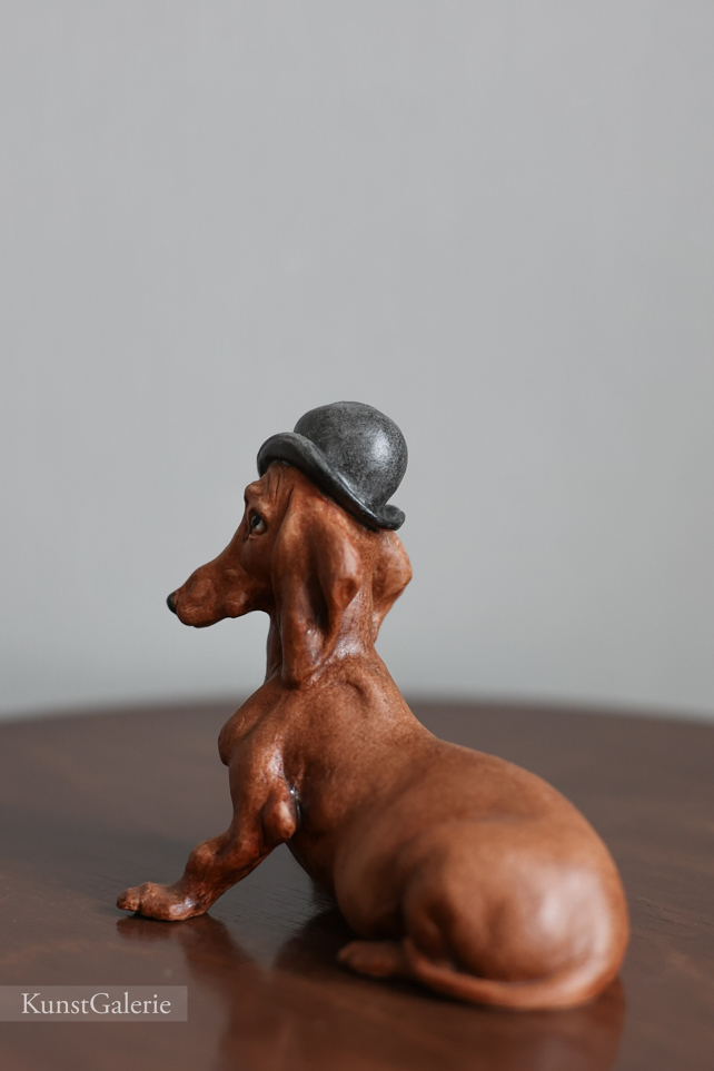 Такса в котелке, Giuseppe Cappe, Capodimonte, статуэтка