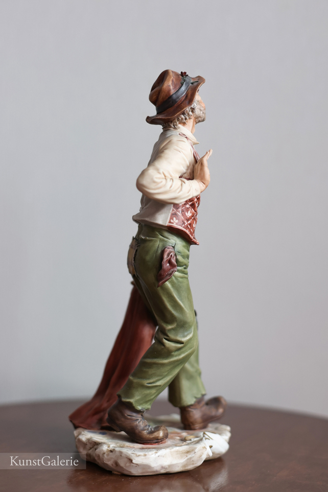 Бродяга в красном жилете, Sandro Maggioni, Capodimonte, статуэтка
