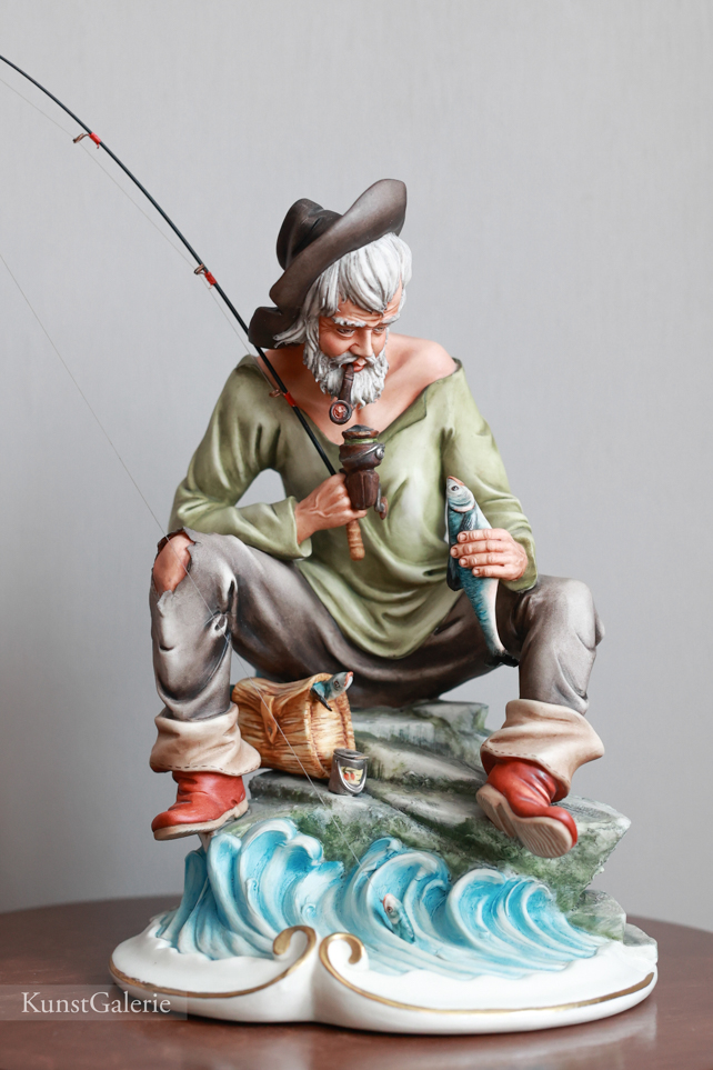 Рыбак с трубкой, Cortese, Capodimonte, статуэтка