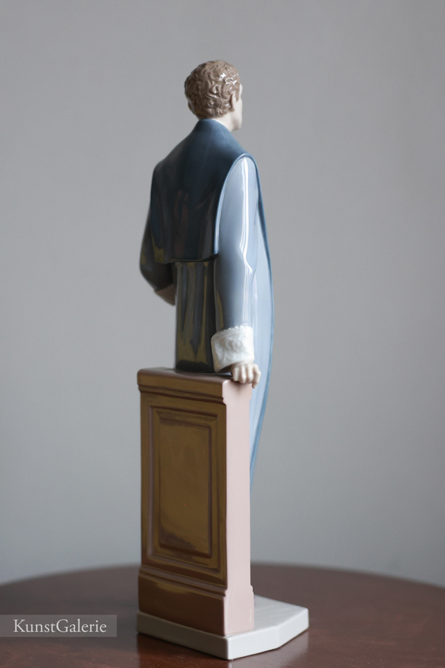 Адвокат, фарфоровая статуэтка, Lladro