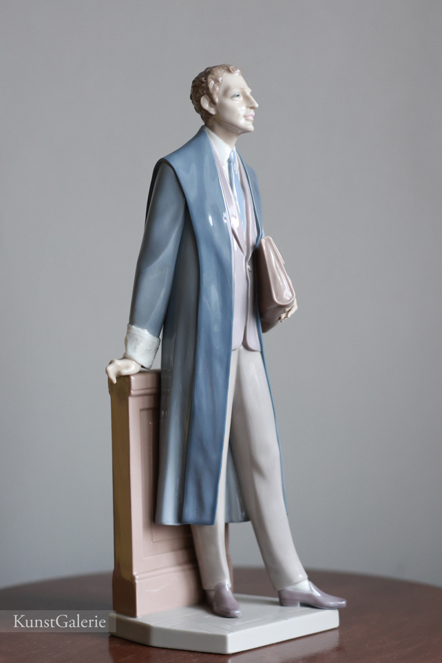 Адвокат, фарфоровая статуэтка, Lladro