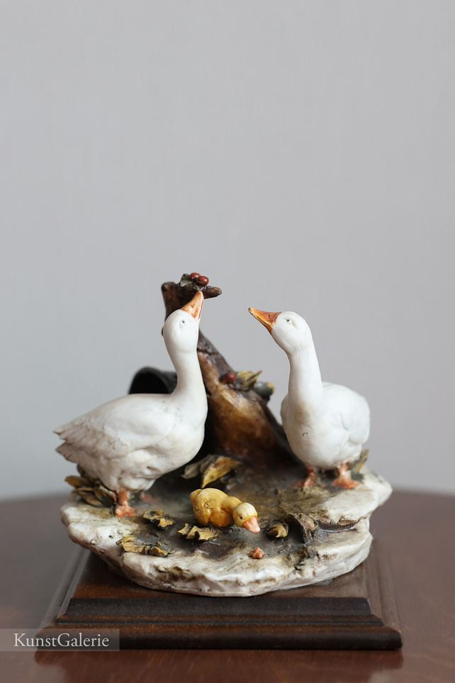 Семья гусей, Luciano Cazzola, Capodimonte, статуэтка