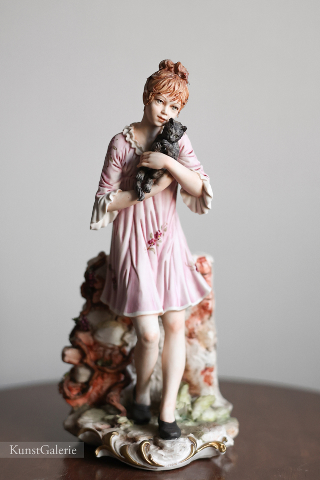 Девочка с любимым котом, Sandro Maggioni, Capodimonte, статуэтка